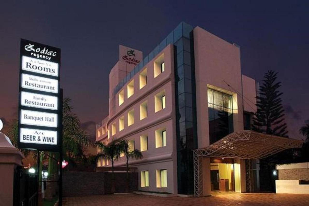 Hotel Zodiac Regency Kollam Exteriér fotografie